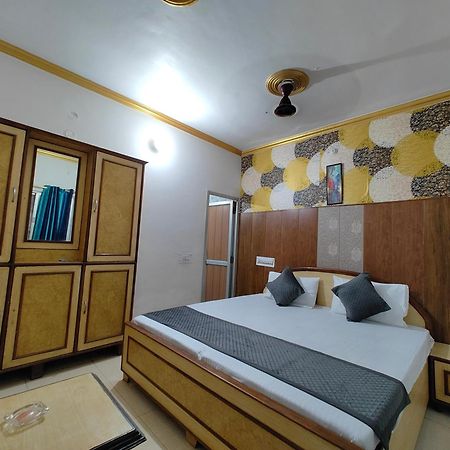 Hotel Swarajya Palace Agra  Eksteriør bilde