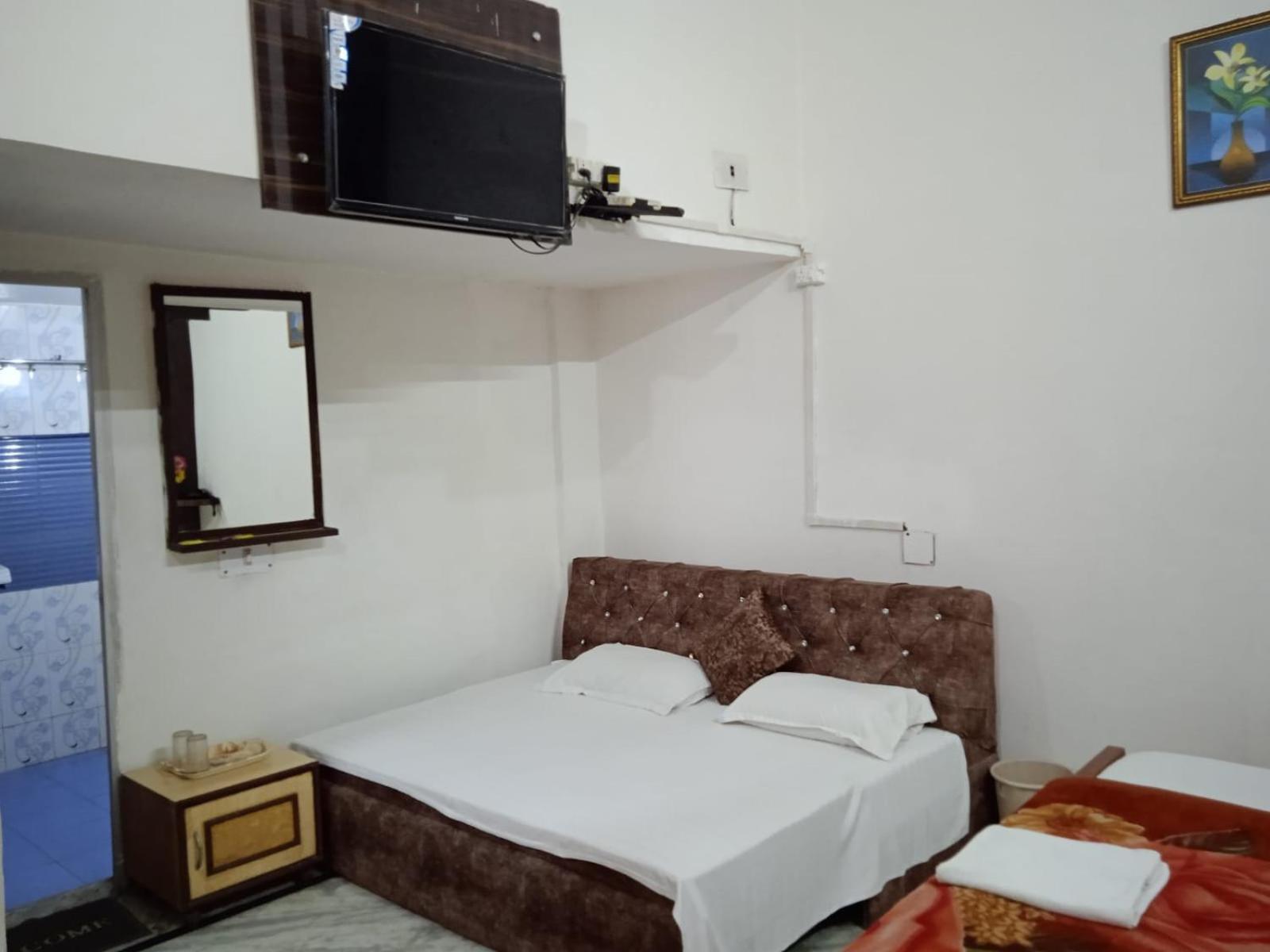 Hotel Swarajya Palace Agra  Eksteriør bilde