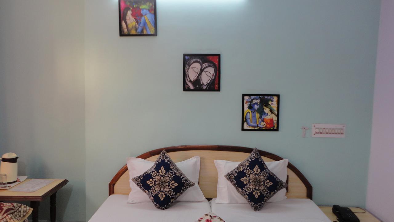 Hotel Swarajya Palace Agra  Eksteriør bilde